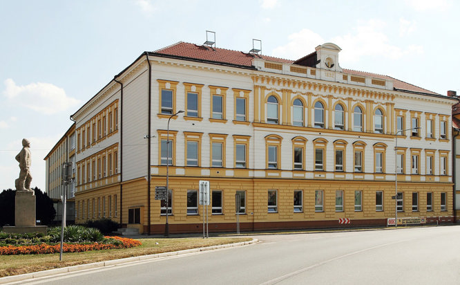 ZŠ Holubova Holice informuje