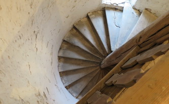 Schodiště do věže kostela sv. Martina