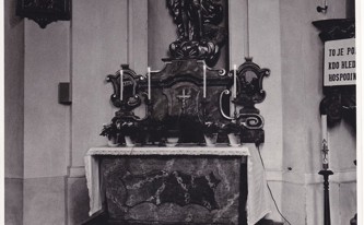 Postranní oltář sv. Václava v 70. letech 20. století